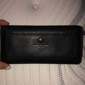 Marc Jacobs wallet